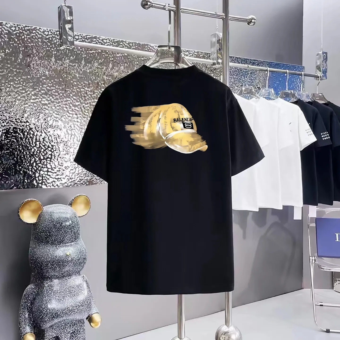 ￼ Balenciaga T 1:1 300 1×1 Same Style logo OS 200 ：Black，White， ，Red， Gray Size：XS-L